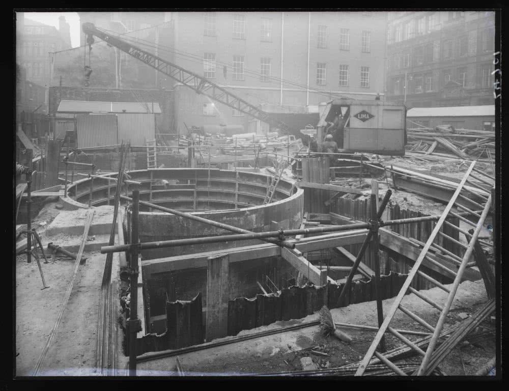 Construction of shaft 6 at George Street
